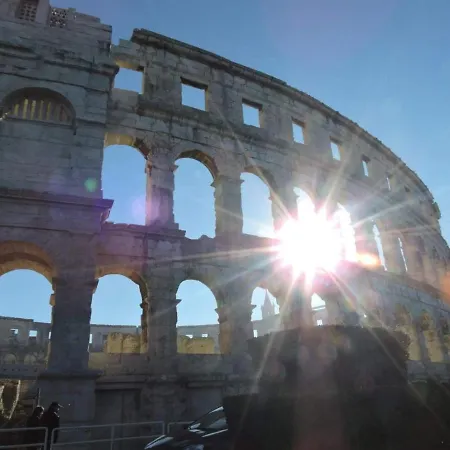 Benedetta Apartment Pula