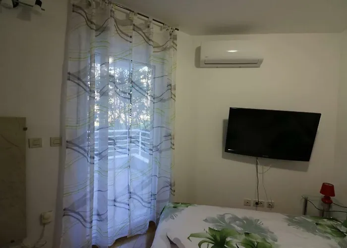 Benedetta דירה *