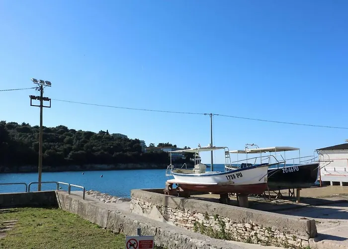 Benedetta * פולה